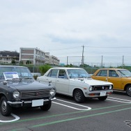 左から、日産『サニー1000』（1967）、同『1200』（1973）、『ブルーバード1800 SSS』（1970）