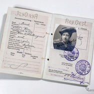 メルセデス・イェリネックのパスポート