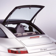 996型・911タルガ（2001年）