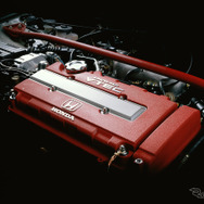 1.6L DOHC VTEC + PGM-FI エンジン（ホンダ シビックタイプR）