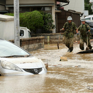 水没した車