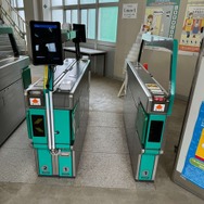 ユーカリが丘駅改札に設置されたユーカリPASS