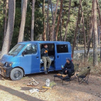 「FOLKWOOD VILLAGE 八ヶ岳」にキャンピングカー常設の車中泊体験プラン登場