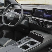 車体の95％をリサイクル可能に…オペルの新型SUV3車種が実現した「グリーノベーション」