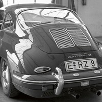 始まりはリアワイパー？ ポルシェ「唯一無二のスポーツカー」誕生の歴史