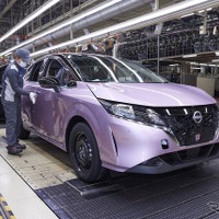 日産、追浜工場の存続案浮上、台湾・鴻海とEV生産を検討［新聞ウォッチ］