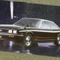 販売わずか3年の希少車種、「角目」のいすゞ『117クーペ』【懐かしのカーカタログ】