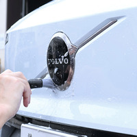 カーケアの透明性と品質を“見せる”戦略…ボルボ・カー・ジャパン直営の日本初「Volvo Car Care Center」