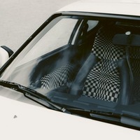 ポルシェ、ペピタやタータンなど歴史的シート生地を復刻…旧車のレストアを支援