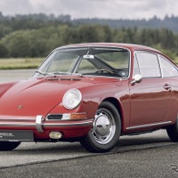 【雑誌】“鼓動”を感じるのが空冷ポルシェ『911』