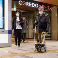 トヨタ・モビリティ基金と三井不動産、視覚障がい者向け歩行支援ツールの実証実験…位置測位精度の向上を検証