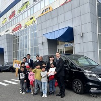 ネクステージ、FC刈谷の児童クラブに日産セレナ寄贈…子どもの送迎環境を改善