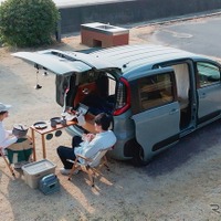 『シエンタ』専用車中泊キット、トヨタカローラ博多13店舗で取り扱い開始へ…九州初