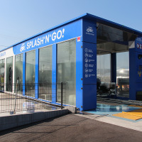 4月28日は「洗車の日」… 3分で完了、驚異のタイパを実現する“拭き上げ不要”のトンネル洗車機「SPLASH 'N' GO!」【洗車場特集 Part.03】 画像