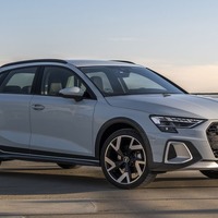 アウディ「A3オールストリート」　車高30mmアップのSUVに改良新型…インテリアを刷新