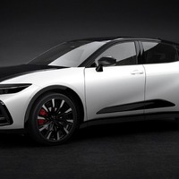 トヨタ「クラウン・クロスオーバー」改良新型のデザイン先行公開…9月発売へ