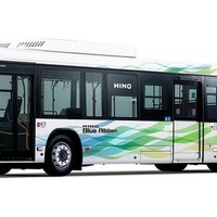 日野自動車、大型・中型路線バスを改良発売…安全性能・環境性能を強化