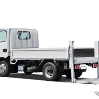 日産アトラス、「ワークユースビークル」に4WDモデル追加…普通免許対応の商用特装車を仕様変更