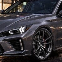 日産『スカイライン』新型が12月公開へ！ 開発期間を半減、“日産復活の象徴”はどうなる？