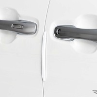 ドアに“小キズ”が付く悲しみとさよならできる、最新プロテクト・アイテム［特選カーアクセサリー名鑑］