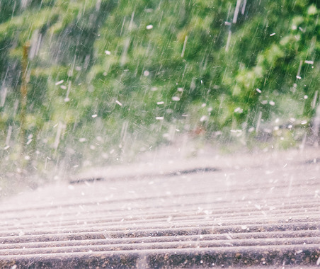 愛車が「雹害」のダメージを受ける前に、対策と修理方法を知る…ショップ選びは慎重に 画像
