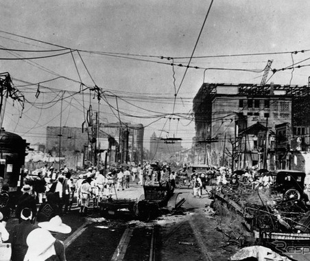 運転中に地震が発生したらどうすべきか---9月1日「防災の日」 画像