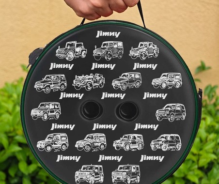 歴代『ジムニー』柄の折りたたみスツール、Amazonで販売開始 画像