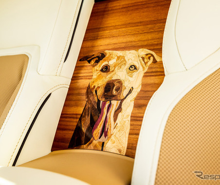 愛犬への愛を込めて、ロールスロイスが180枚のベニヤで特別な寄木細工をカスタム…EV『スペクター』にワンオフ 画像