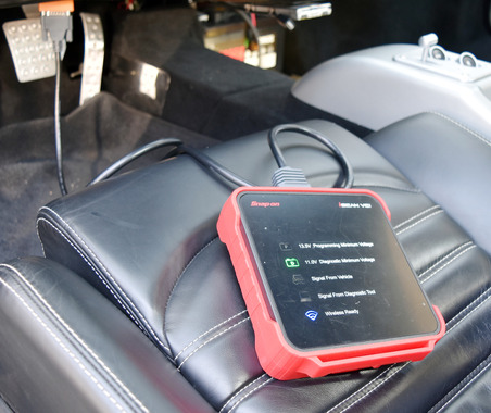 輸入車に強い老舗整備工場が語る導入の決め手は「アフターサポートの手厚さ」と「効率化」…スナップオン・ツールズ「MTG-DUAL-TAB2-PRO」 画像