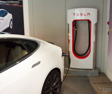 テスラの急速充電「スーパーチャージャー」、日本国内700基到達…全国141か所に設置 画像