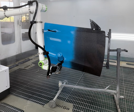 車体整備の現場で「AI塗装ロボット」導入が進む台湾…テスラ認定工場やトヨタ系ディーラーで稼働 画像