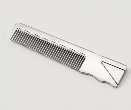 高級車の輝きを髪に、特殊な樹脂めっき加工で摩擦低減…広島の自動車部品メーカーが「プラチナモノコーム」発売 画像