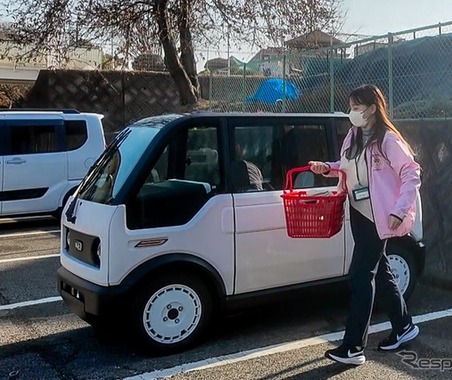 1名乗り超小型EV「mibot」、自治体業務利用の可能性を検証…KGモーターズが東広島市と連携 画像