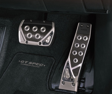 アクセルとブレーキをレーシーに演出、新型『RAV4』などトヨタのオルガンペダル車用「GT SPEC ペダルセット」発売 画像