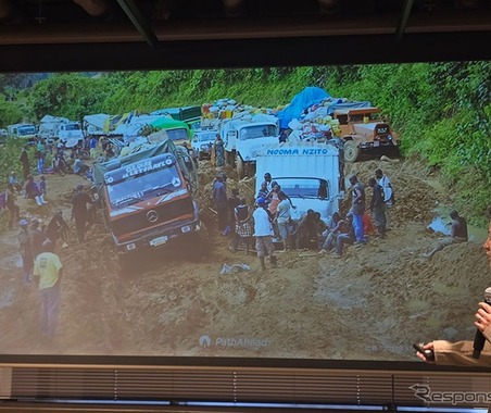 砂漠の砂でアフリカに道を作る---ホンダ発PathAheadが世界を変える 画像