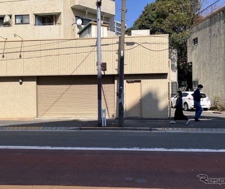 ガードレールが変！ み、短っっ…東京墨田区 画像
