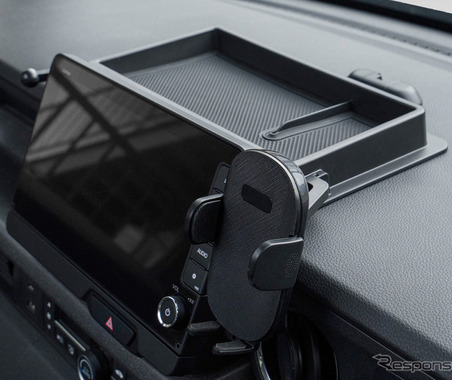 ホンダ『N-BOX』の運転席を収納力アップ！ 簡単設置の専用「ダッシュボードトレイ」発売 画像
