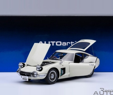 トヨタ2000GT、1/18スケールモデル予約開始…実車3Dスキャンでボディ形状を再現 画像