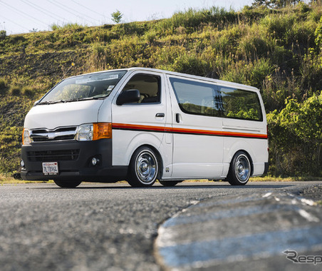 200系ハイエースを左ハンドル化！？　旧き良きアメリカを宿した唯一無二の一台…CARTUNE PickUpCars 2026 画像