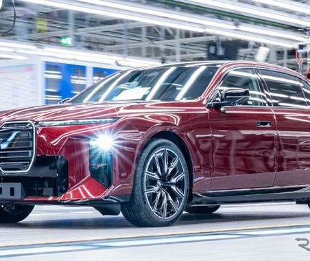 BMW・7シリーズ改良新型、生産開始…既存モデルに「ノイエ・クラッセ」技術を初導入 画像