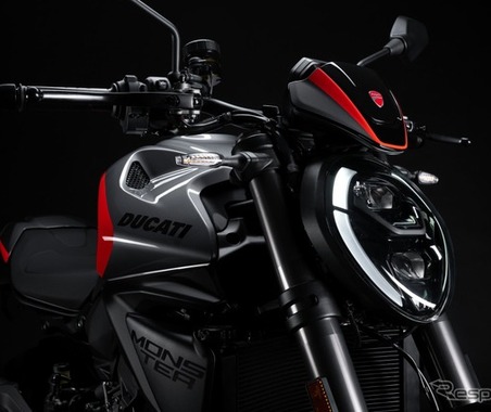 新型ドゥカティ「モンスター＋」に史上最軽量V2エンジン搭載…「スポーツカラー」登場、価格は179万円 画像