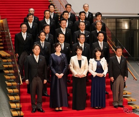高市内閣の支持率急落、読売57%、日経58%、共同通信53.7%［新聞ウォッチ］ 画像