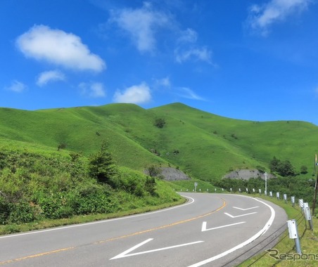 バイク初心者に「安全に楽しく上達」を伝授、基本操作からツーリングまで【書籍】 画像