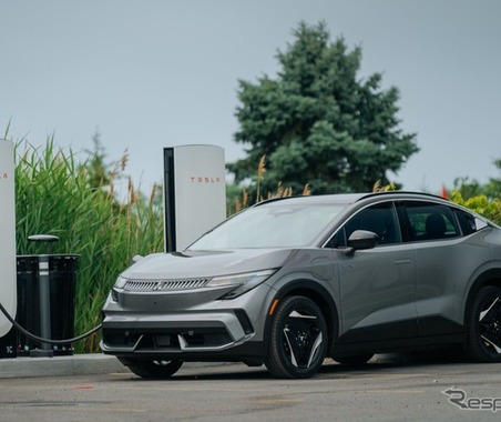 三菱『エクリプス スポーツバック EV』、NACS対応で今秋北米発売へ…日産『リーフ』のOEM 画像
