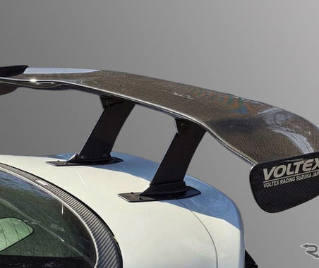 『GR86/BRZ』向けGReddy×VOLTEX製GTウイング発売、幅1440mm・保安基準適合のウェットカーボン仕様 画像