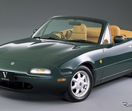 しまむらアツすぎる…マツダコラボグッズ発売！ 初代ロードスターやRX-7がアパレル＆雑貨に、SNSでは「しまむらにはマツダマニアが…？」 画像
