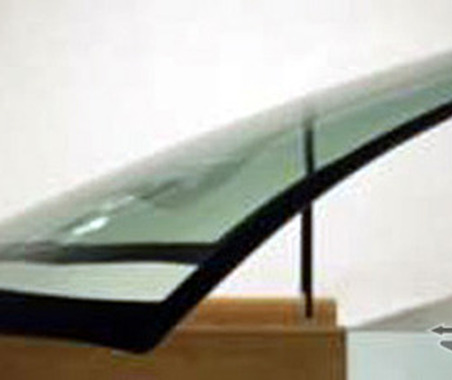 日本板硝子、フロントガラス用高精度プレス工法設備を増設 画像