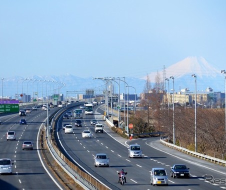 年末年始の高速道路、3年ぶりの行動制限なしも交通量は前年並 画像