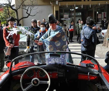 谷保天満宮旧車祭2016を開催…神社にクラシックカーが勢ぞろい 画像