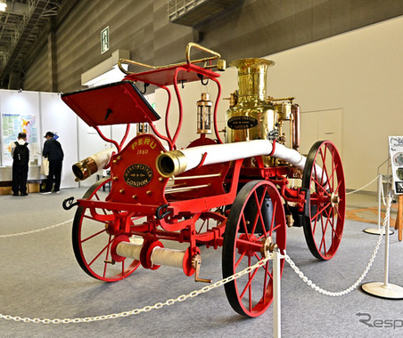 クラシック！ 江戸時代のポンプ車、T型フォード、オート三輪…東京国際消防防災展2023 画像